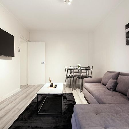 Beautiful One Bedroom Flat In Scott Ellis Gardens London Eksteriør billede